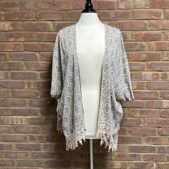 Altar’d State Navy & Tan Fringed Kimono Size Large - Picture 1 of 7
